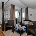 Haus Am Park 44 * Ostseebad Kühlungsborn