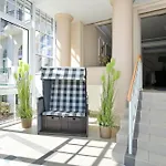 Haus Am Park 44 アパート