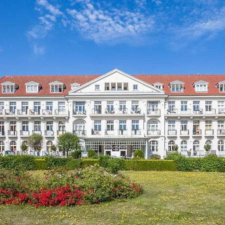 Haus Am Park 44 * Ostseebad Kühlungsborn